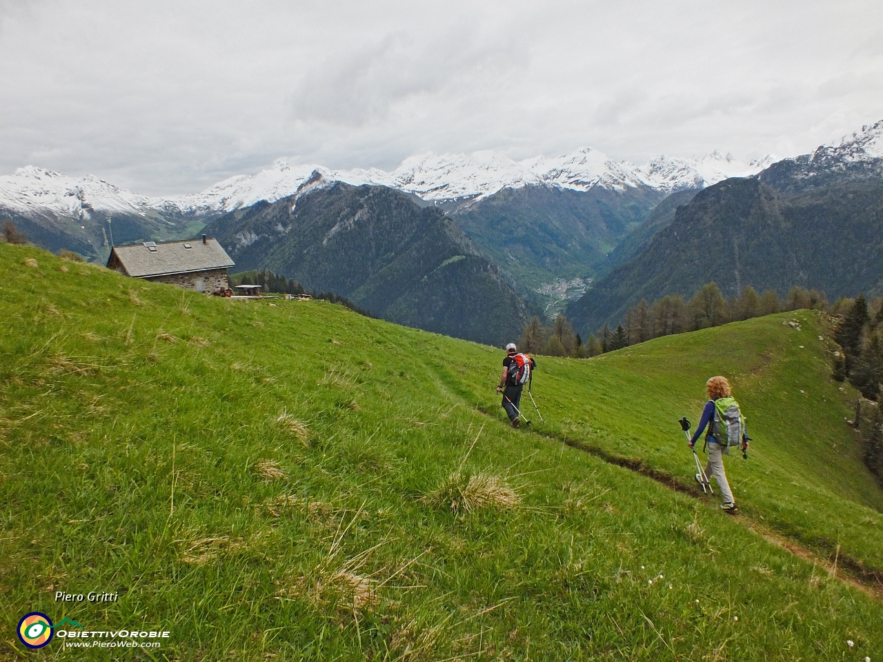 35 Vista sulla vallata di Carona....JPG